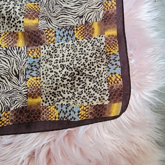 Vintage Mixed Animal Print Sqaure Scarf - Picture 4 of 6